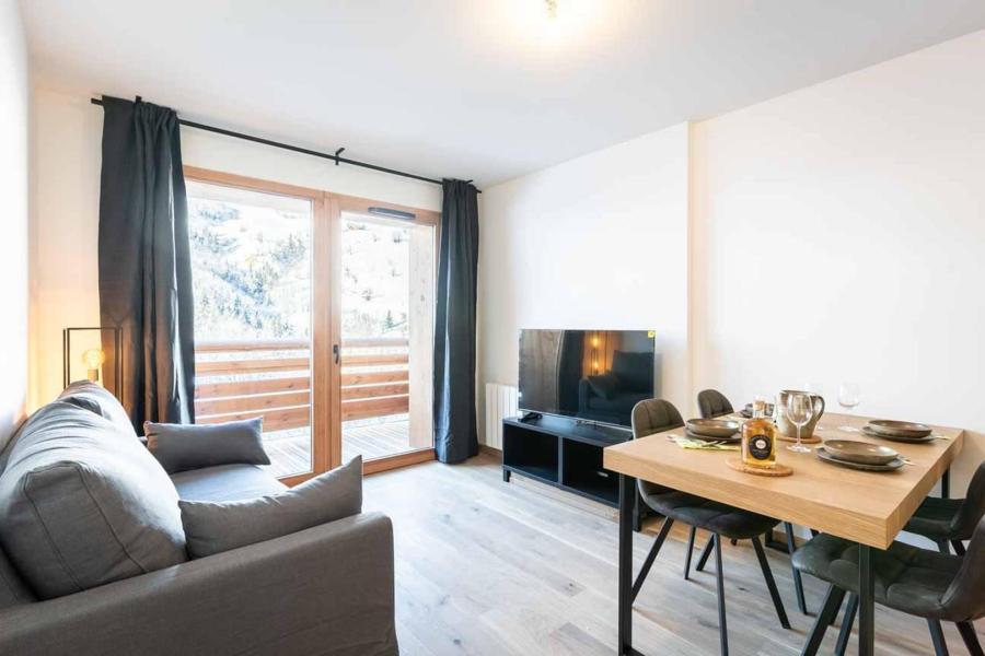 Rent in ski resort 2 room apartment 4 people (G491) - Le Roc - Valmorel - Living room