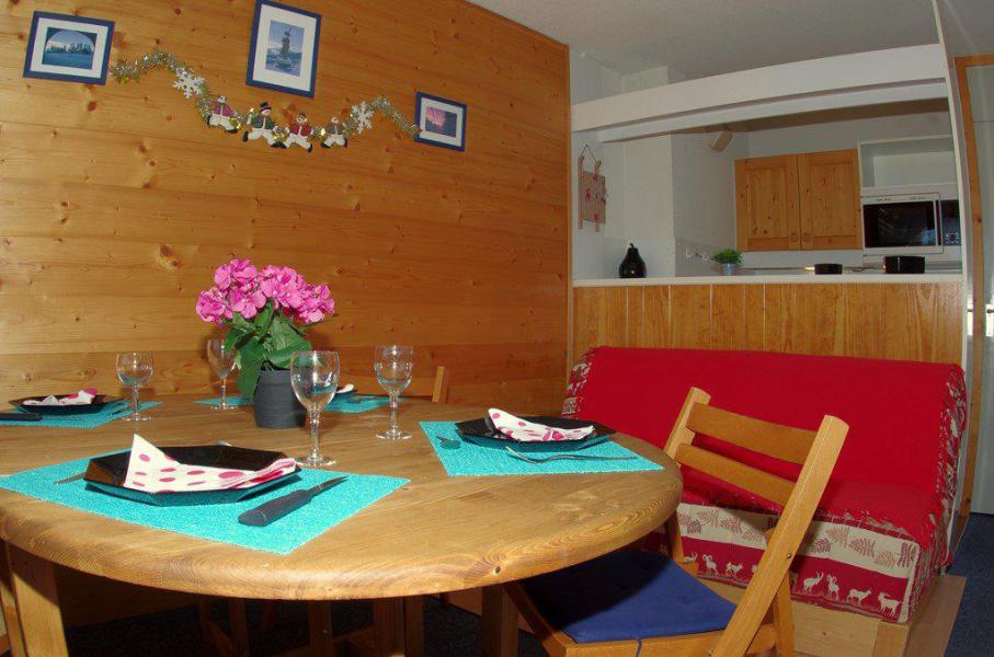 Rent in ski resort 2 room apartment 4 people (G032) - Résidence Cheval Blanc - Valmorel - Living room