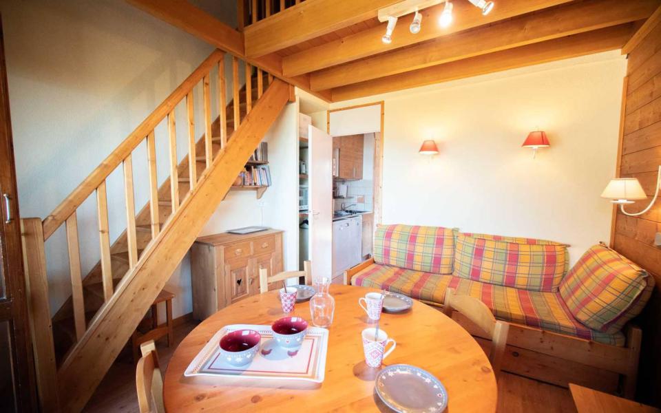 Rent in ski resort 2 room duplex apartment 5 people (G251) - Résidence Cheval Blanc - Valmorel