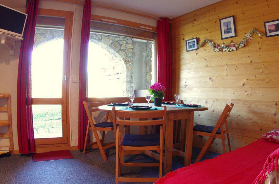 Ski verhuur Appartement 2 kamers 4 personen (G032) - Résidence Cheval Blanc - Valmorel - Woonkamer