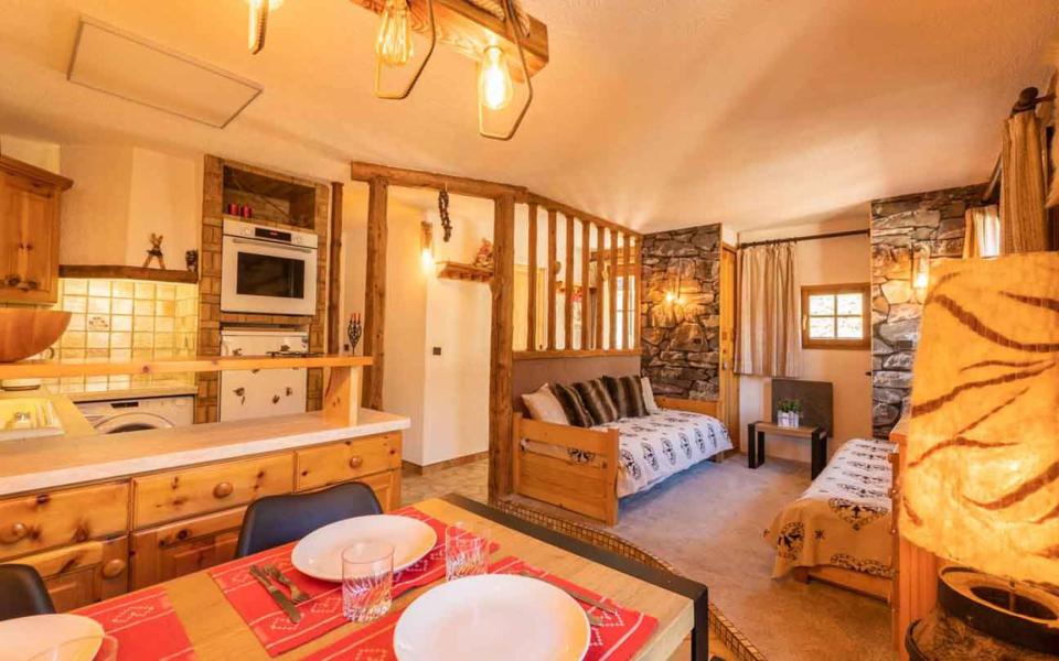 Rent in ski resort 2 room apartment 4 people (G453) - Résidence du Bourg-Morel - Valmorel - Dining area