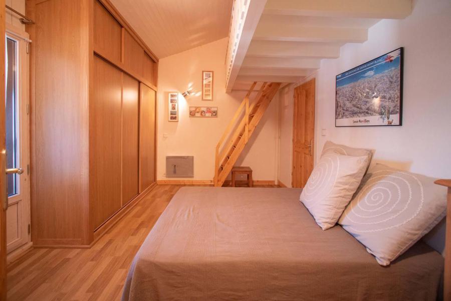 Rent in ski resort 4 room duplex apartment 11 people (G304) - Résidence du Bourg-Morel - Valmorel - Bedroom