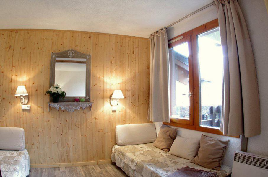 Rent in ski resort Divisible studio 4 people (G331) - Résidence la Sapinière - Valmorel - Living room