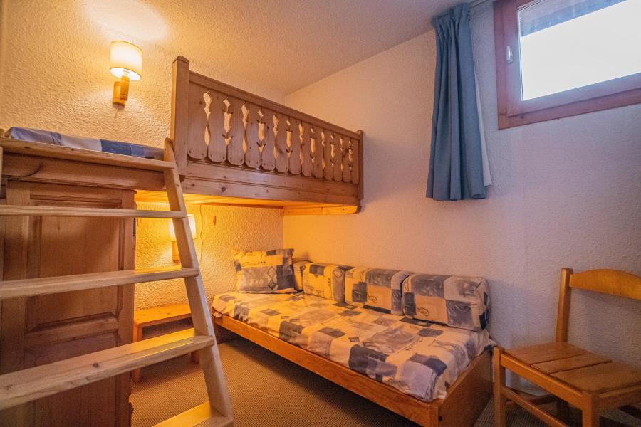 Rent in ski resort 2 room mezzanine apartment 4 people (056) - Résidence le Cristallin - Valmorel - Living room