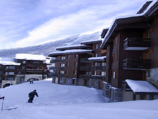 Location au ski Studio cabine 4 personnes (025) - Résidence le Cristallin - Valmorel - Extérieur hiver