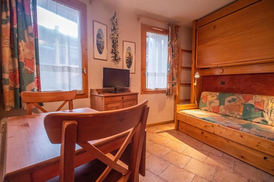 Rent in ski resort Studio 2 people (045) - Résidence le Cristallin - Valmorel - Living room