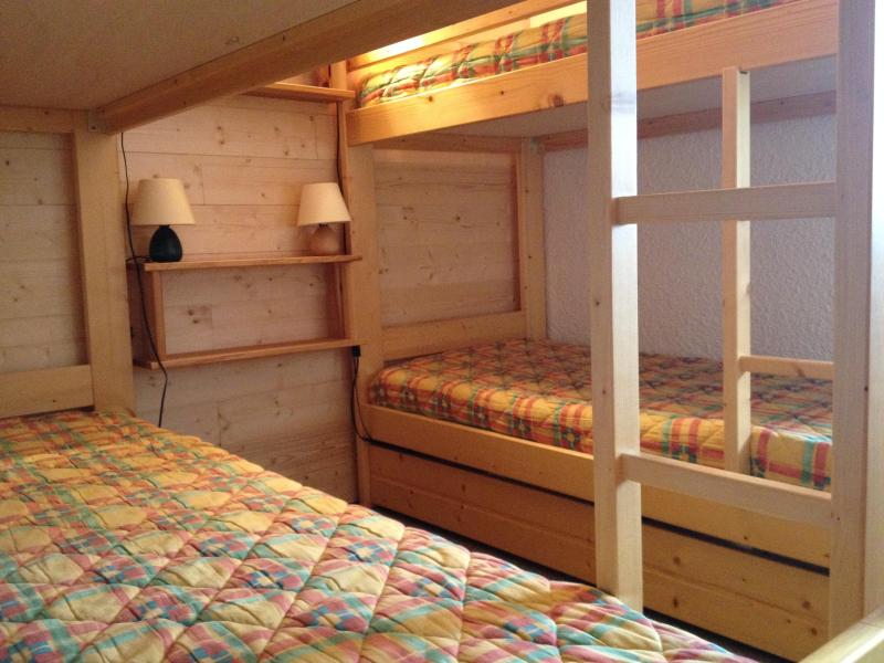 Rent in ski resort 2 room apartment 5 people (011) - Résidence le Pierrafort - Valmorel - Bunk beds