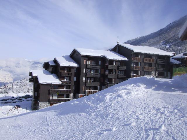 Skiverleih Résidence le Pierrafort - Valmorel - Draußen im Winter