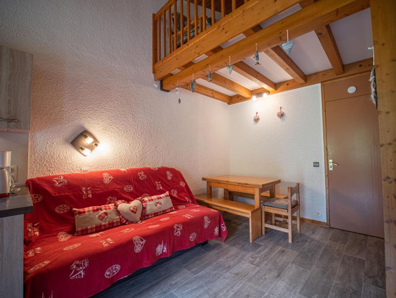 Rent in ski resort 3 room mezzanine apartment 6 people (048) - Résidence le Pierrafort - Valmorel