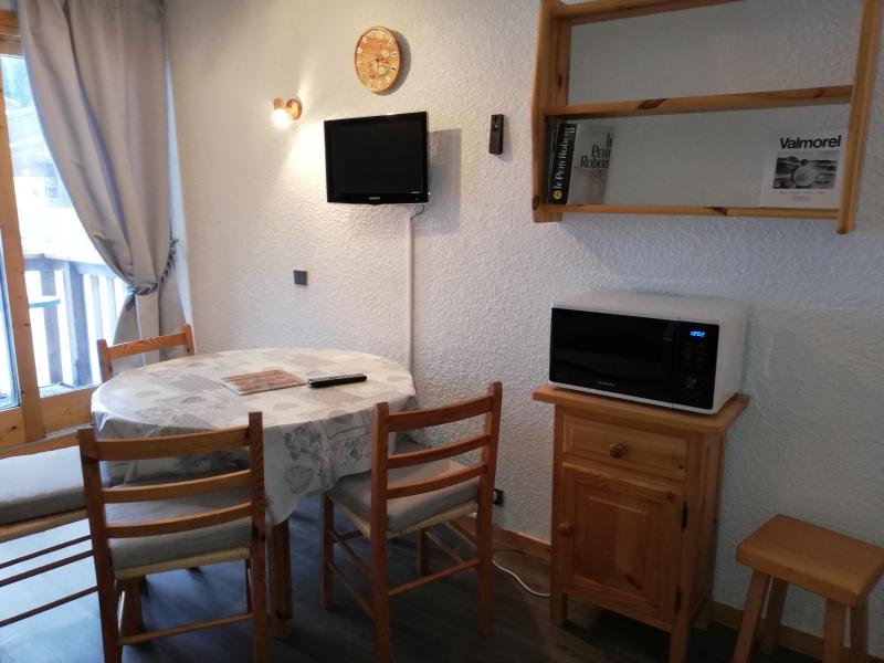 Wynajem na narty Apartament 2 pokojowy 5 osób (041) - Résidence le Pierrafort - Valmorel - Pokój gościnny