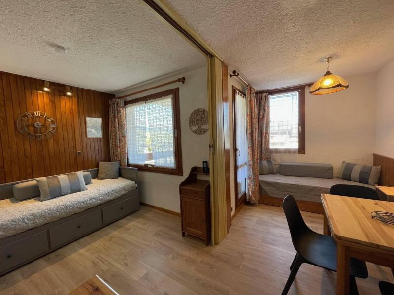 Rent in ski resort Studio 4 people (008) - Résidence le Pierrafort - Valmorel - Living room