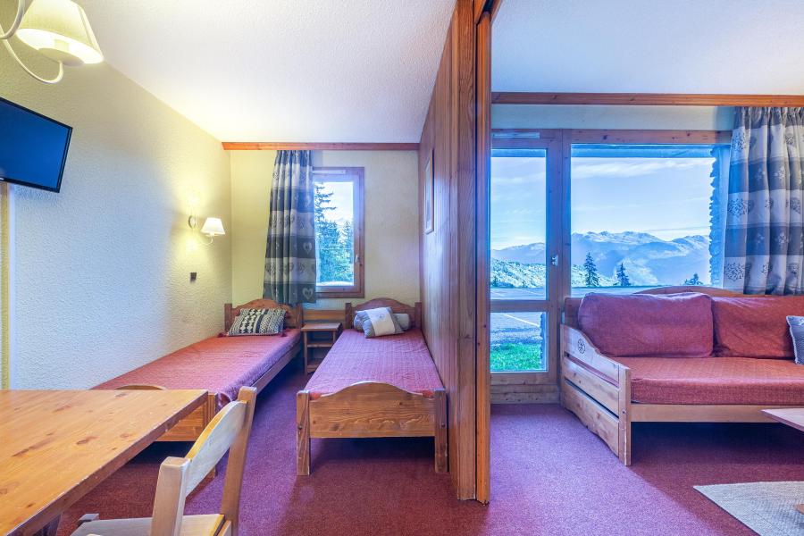 Rent in ski resort Studio 4 people (006) - Résidence le Pierrer - Valmorel - Sleeping area