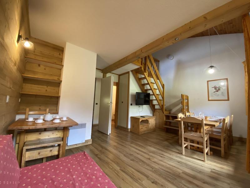 Ski verhuur Appartement duplex 3 kamers 8 personen (072) - Résidence le Portail - Valmorel - Woonkamer