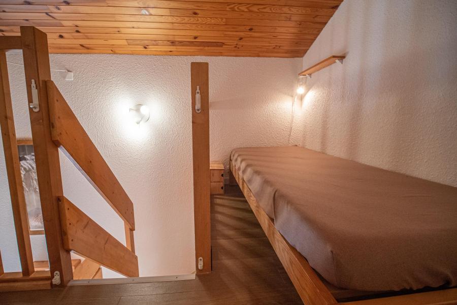 Rent in ski resort 3 room mezzanine apartment 6 people (046) - Résidence le Prariond - Valmorel - Corridor