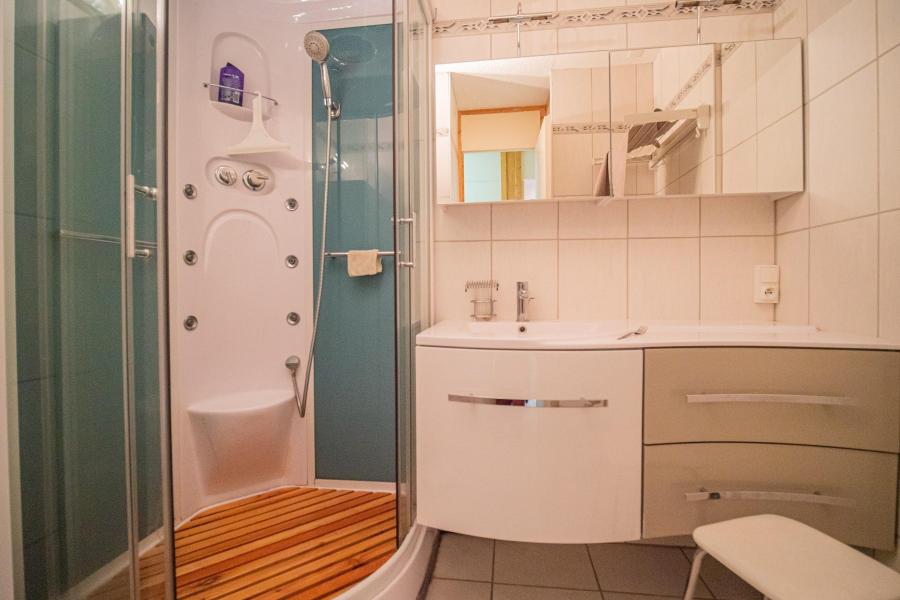 Location au ski Appartement 2 pièces 5 personnes (008) - Résidence le Prariond - Valmorel - Salle de douche