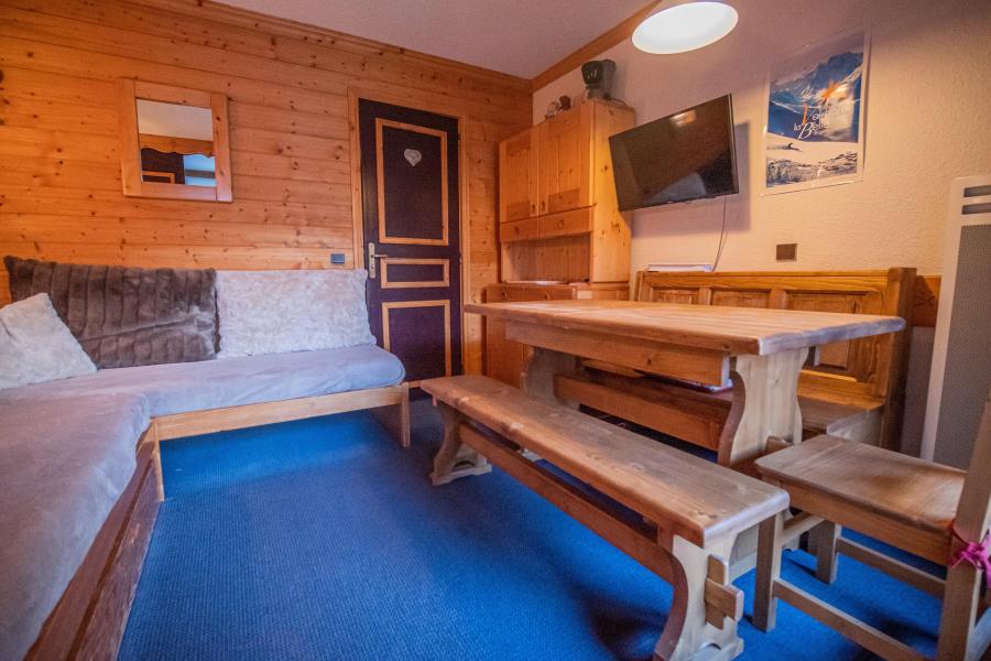 Skiverleih 2-Zimmer-Appartment für 4 Personen (047) - Résidence le Riondet - Valmorel - Wohnzimmer