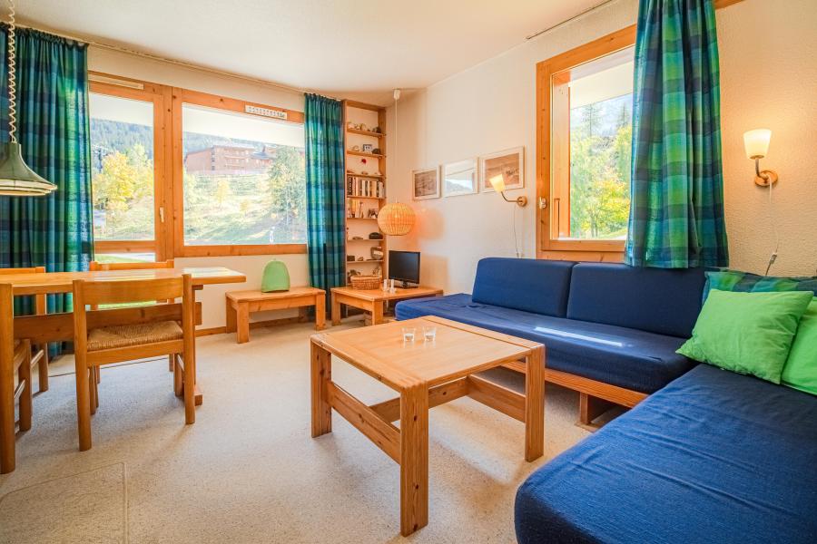 Ski verhuur Appartement 2 kamers 4 personen (027) - Résidence les Côtes - Valmorel - Woonkamer