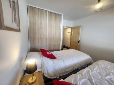 Rent in ski resort 3 room apartment 6 people (G476) - Le Roc - Valmorel - Bedroom