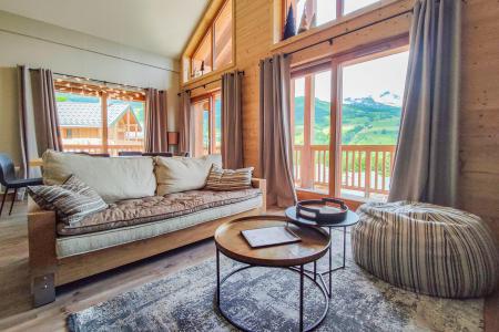 Aренда шале на лыжном курорте Les Chalets des Charmettes Aренда шале на лыжном курорте Les Chalets des Charmettes