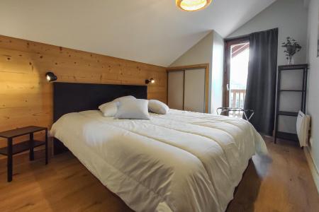 Rent in ski resort 4 room chalet 6 people (Magdalena) - Les Chalets Lumi - Valmorel