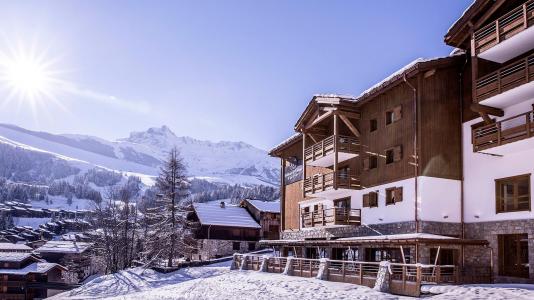 Rent in ski resort Résidence CGH Boutique La Grange Aux Fées - Valmorel - Winter outside