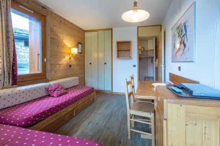 Rent in ski resort Studio cabin 4 people (001) - Résidence le Cristallin - Valmorel - Living room