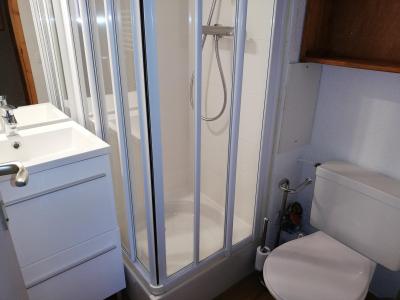 Rent in ski resort Studio cabin 4 people (025) - Résidence le Cristallin - Valmorel - Shower room