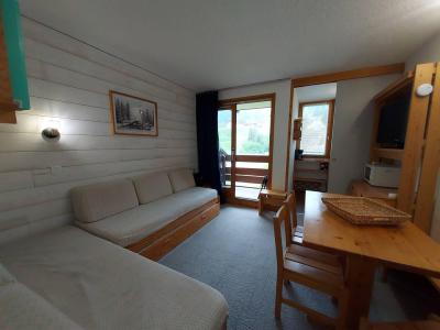 Rent in ski resort 2 room apartment 4 people - Résidence le Mucillon - Valmorel - Living room