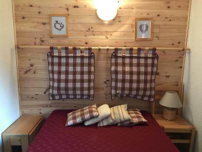 Rent in ski resort 2 room apartment 4 people (013) - Résidence le Pierrafort - Valmorel - Bedroom