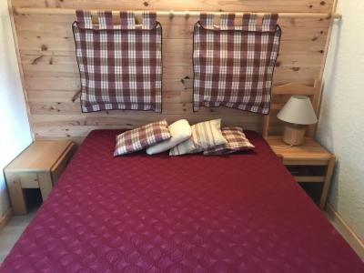 Rent in ski resort 2 room apartment 4 people (013) - Résidence le Pierrafort - Valmorel - Bedroom