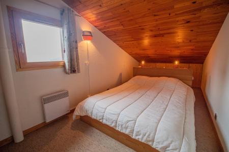 Rent in ski resort 4 room duplex apartment 10 people (040) - Résidence les Côtes - Valmorel - Underoof cabin