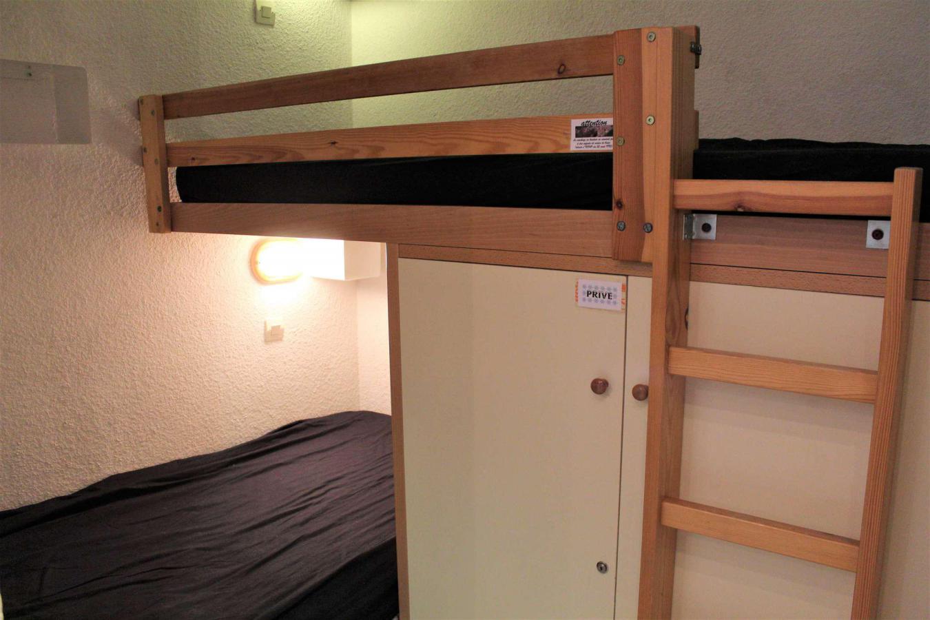 Studio cabine 4 personnes (888)