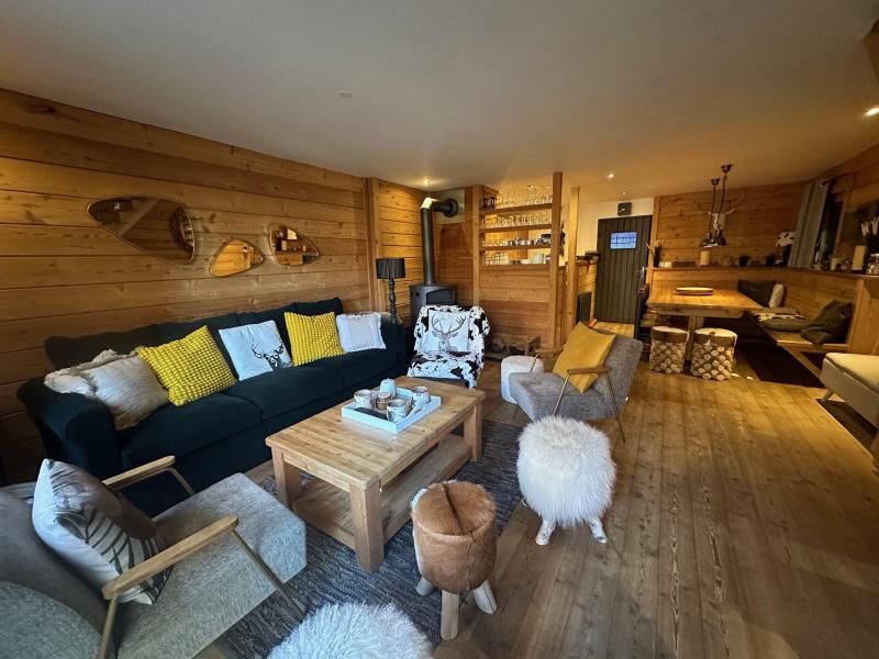 Rent in ski resort 5 room chalet 12 people - Chalet Le Flocon II - Vars - Living room