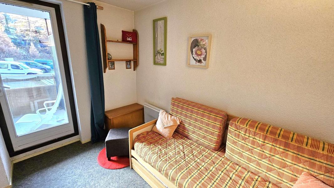 Rent in ski resort 2 room apartment sleeping corner 6 people (529) - La Résidence Eyssina - Vars