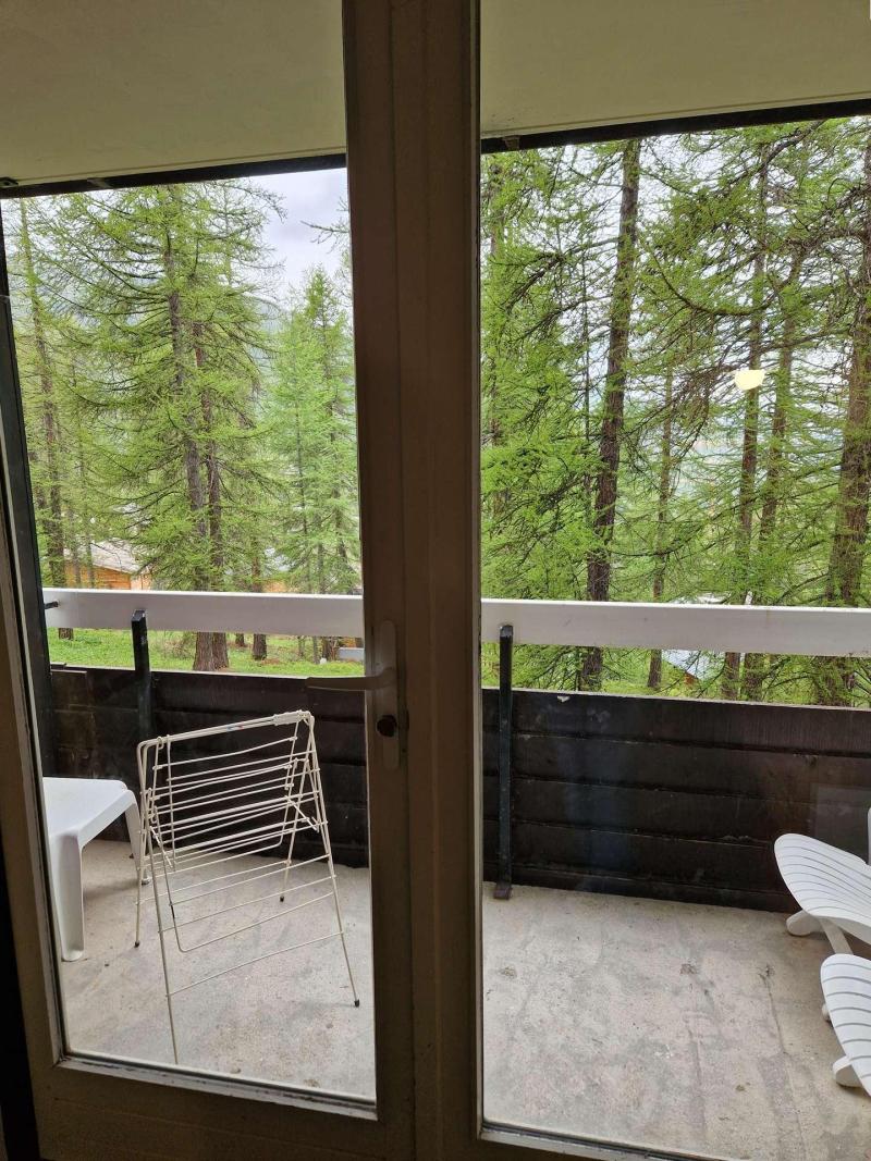 Location au ski Studio coin montagne 4 personnes (1064) - La Résidence Eyssina - Vars - Balcon