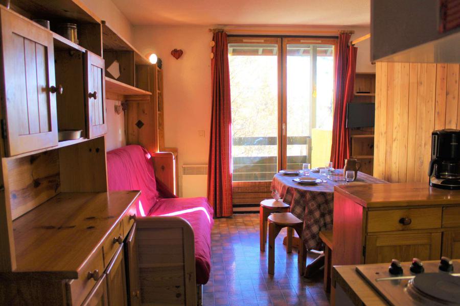 Rent in ski resort Studio sleeping corner 4 people (0404) - La Résidence les Colchiques - Vars - Living room