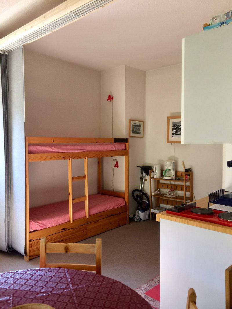 Аренда на лыжном курорте Квартира студия со спальней для 4 чел. (0502) - La Résidence les Colchiques - Vars - Двухъярусные кровати