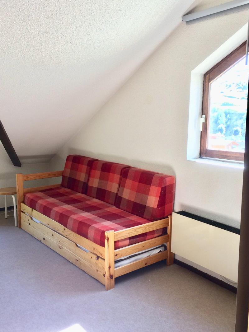 Аренда на лыжном курорте Квартира студия со спальней для 4 чел. (0502) - La Résidence les Colchiques - Vars - Раздвижной диван