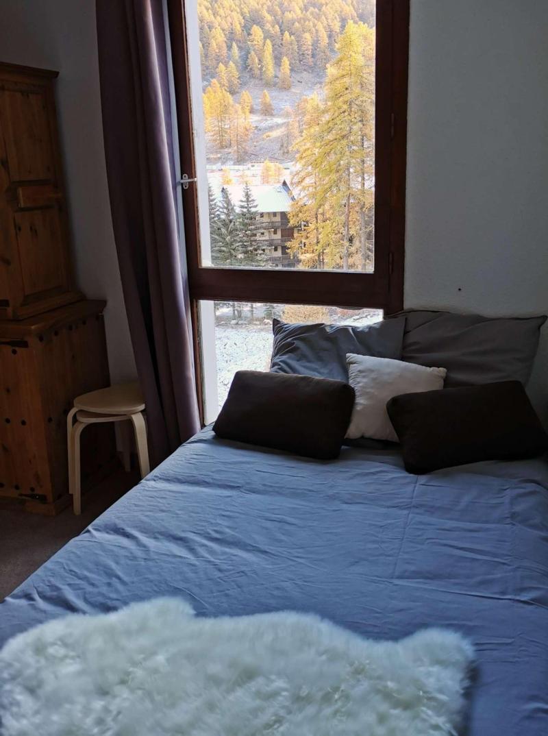Rent in ski resort Studio sleeping corner 6 people (919) - La Résidence Ski Soleil - Vars
