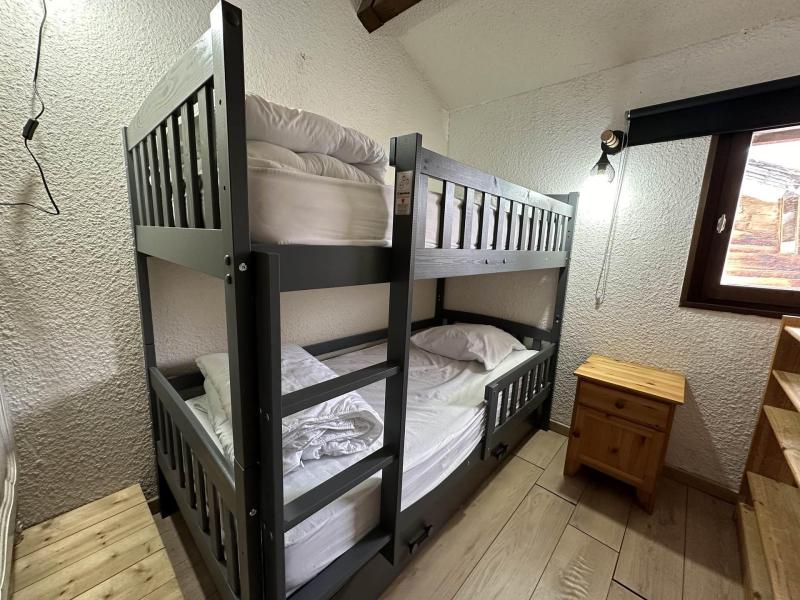 Rent in ski resort 2 room mezzanine apartment 7 people (35) - LE HAMEAU - Vars - Bedroom