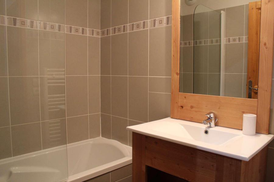 Wynajem na narty Apartament duplex 4 pokojowy 6 osób (D22) - Le Hameau des Rennes - Vars - Łazienka