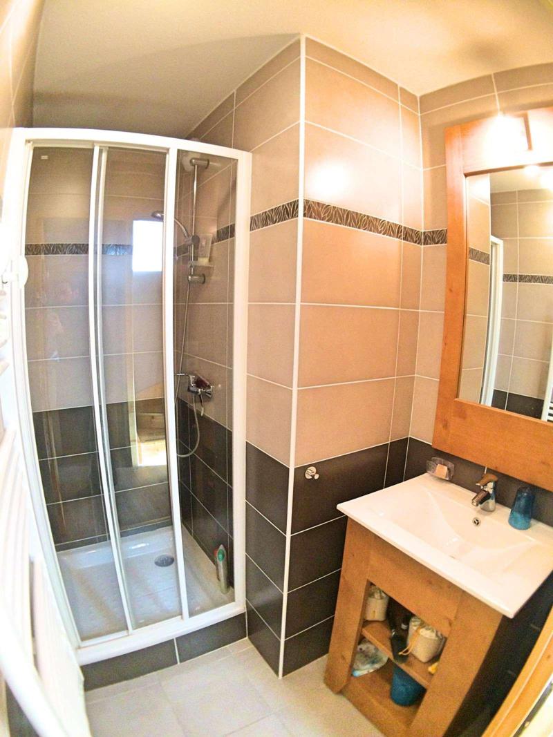Location au ski Appartement 4 pièces 8 personnes (22C) - Le Hameau des Rennes - Vars - Salle de bain