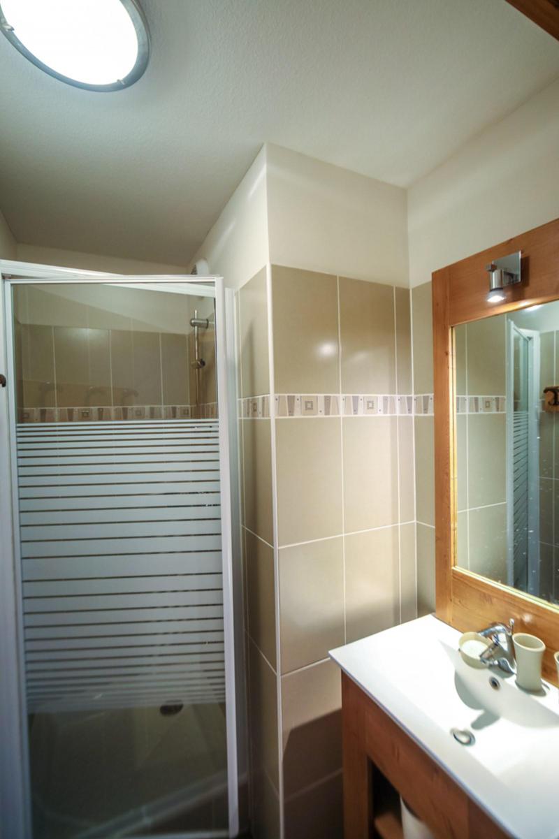 Location au ski Appartement duplex 4 pièces 6 personnes (D22) - Le Hameau des Rennes - Vars - Salle de douche