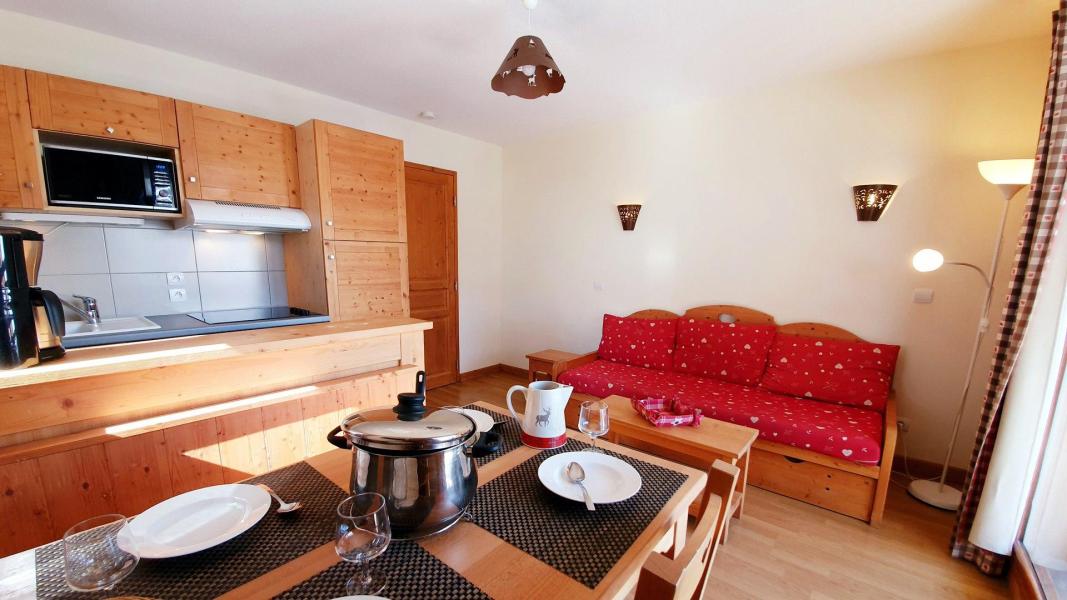 Rent in ski resort 2 room apartment 4 people (E33) - Les Chalets des Rennes - Vars - Kitchen