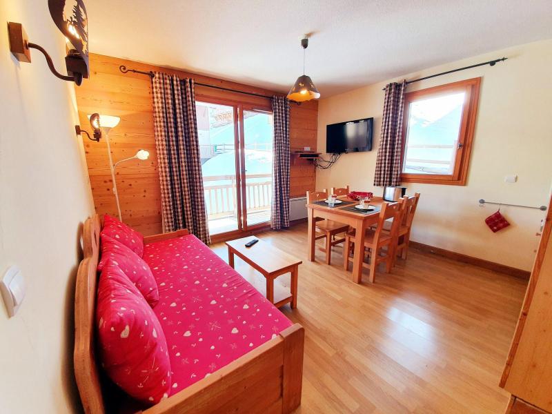 Rent in ski resort 2 room apartment 4 people (F23) - Les Chalets des Rennes - Vars - Living room
