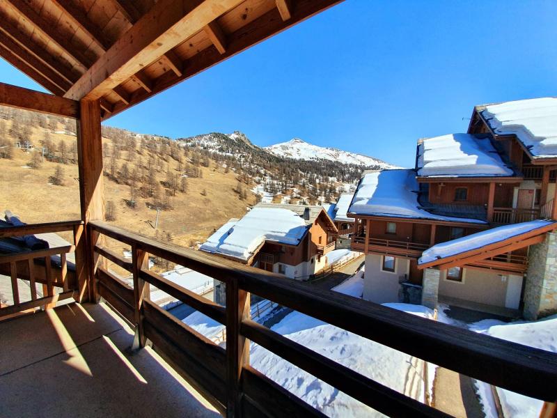 Holiday in mountain resort 3 room duplex apartment 6 people (C41) - Les Chalets des Rennes - Vars - Winter outside