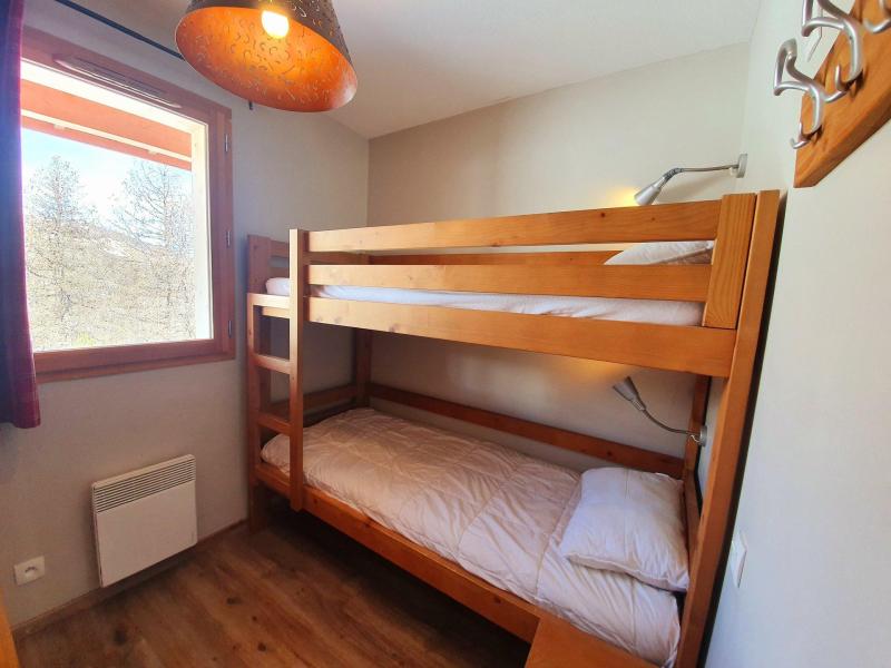 Alquiler al esquí Apartamento dúplex 3 piezas 6 personas (A51) - Les Chalets des Rennes - Vars - Habitación