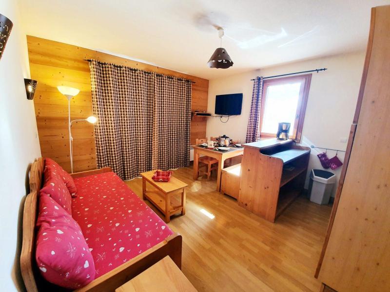 Ski verhuur Appartement 2 kamers 4 personen (E33) - Les Chalets des Rennes - Vars - Woonkamer