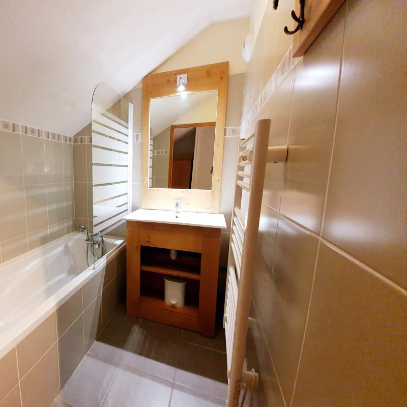 Location au ski Appartement duplex 3 pièces 6 personnes (E31) - Les Chalets des Rennes - Vars - Salle de bain