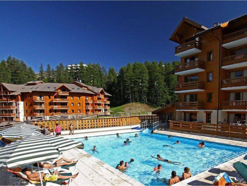 Location au ski Appartement 2 pièces 4 personnes (B016) - Résidence Albane - Vars - Piscine